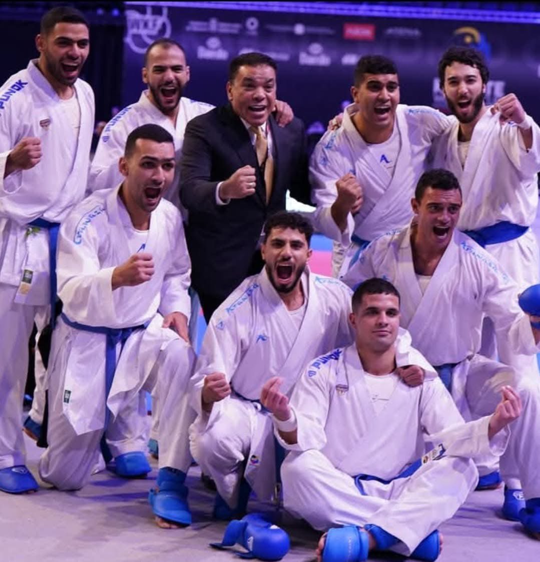 المنتخب المصري بطل العالم في الكاراتيه بعد التتويج بذهبية إسبانيا